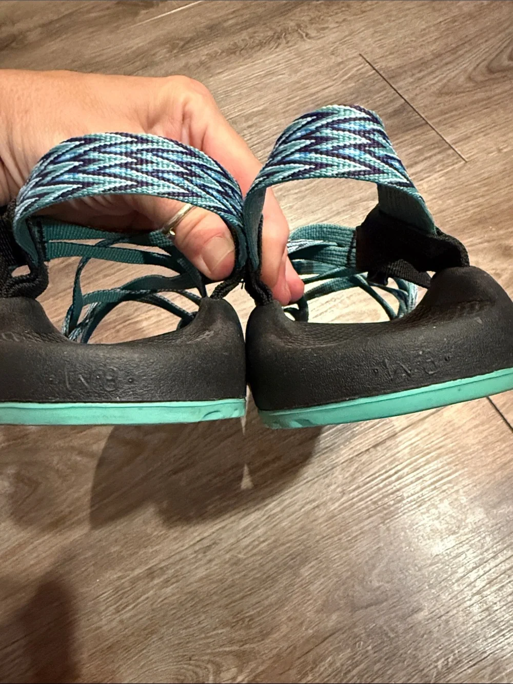 Chaco Women’s ZX2 Size 8